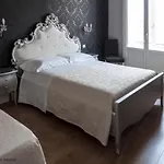 Opera Relais R&b Bed and breakfast Mesina